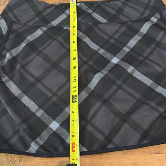 Athleta fleece lined skirt, size large - Picture 5 of 6